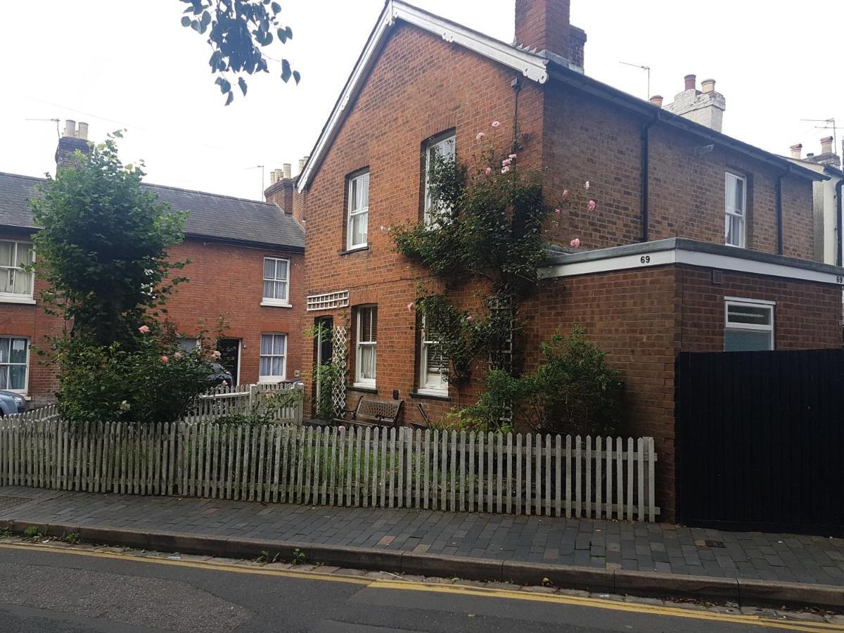 69 Albert Street St Albans Екстер'єр фото